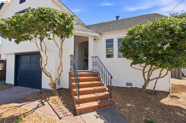1700 Gaynor Ave, Richmond, CA 94801