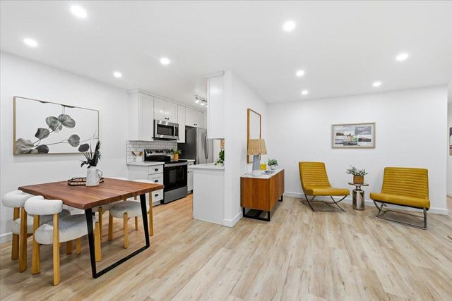 956 Kiely Boulevard A, Santa Clara, CA 95051