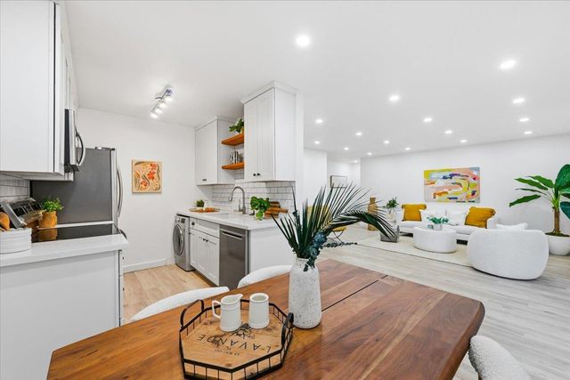956 Kiely Boulevard A, Santa Clara, CA 95051