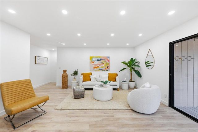 956 Kiely Boulevard A, Santa Clara, CA 95051