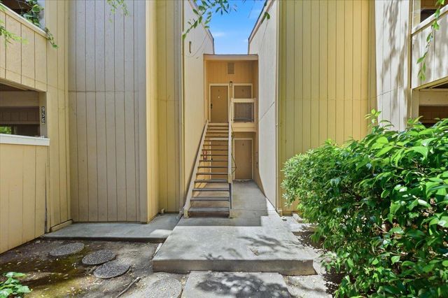 956 Kiely Boulevard A, Santa Clara, CA 95051