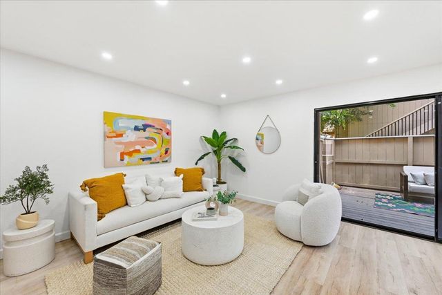 956 Kiely Boulevard A, Santa Clara, CA 95051