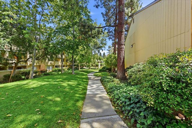 956 Kiely Boulevard A, Santa Clara, CA 95051