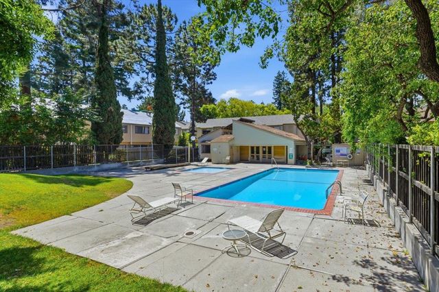 956 Kiely Boulevard A, Santa Clara, CA 95051