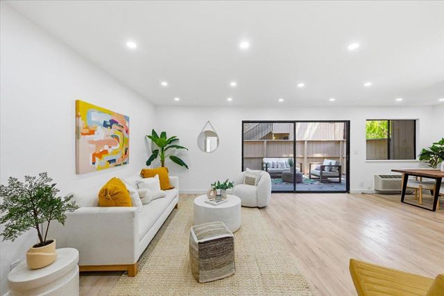 956 Kiely Boulevard A, Santa Clara, CA 95051