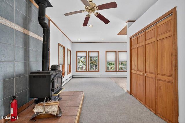 262 Jarvis Road N, Ravena, NY 12143