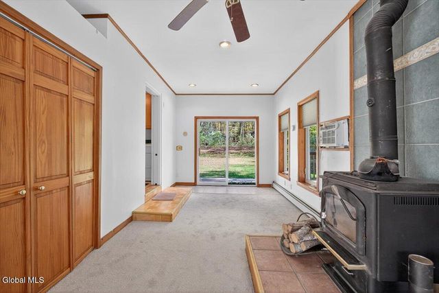 262 Jarvis Road N, Ravena, NY 12143