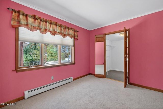 262 Jarvis Road N, Ravena, NY 12143