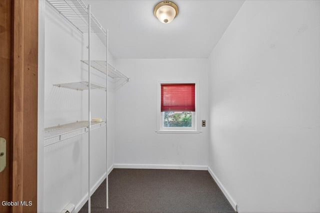 262 Jarvis Road N, Ravena, NY 12143