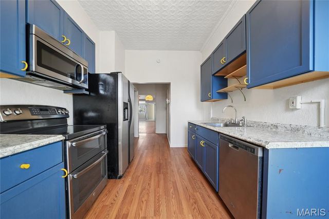 6644 Gravois Avenue, St Louis, MO 63116