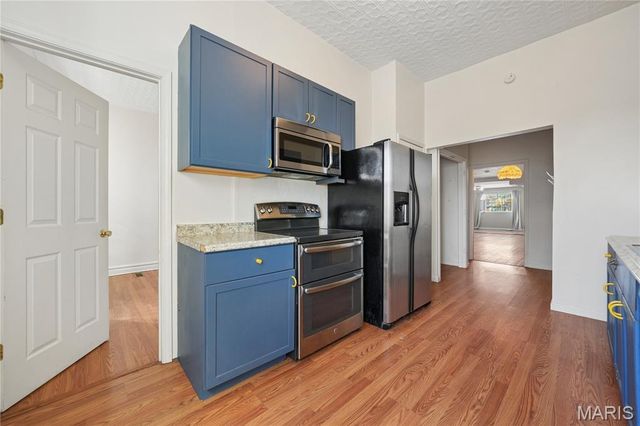 6644 Gravois Avenue, St Louis, MO 63116