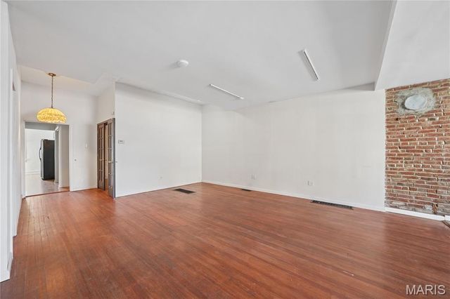 6644 Gravois Avenue, St Louis, MO 63116