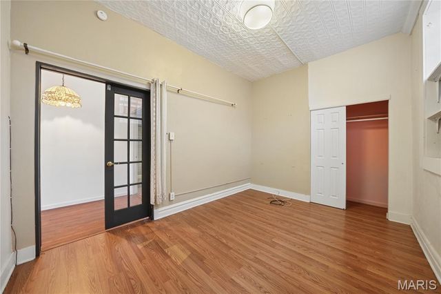 6644 Gravois Avenue, St Louis, MO 63116