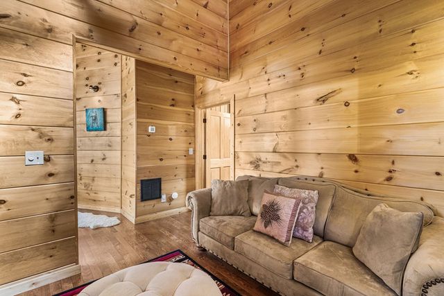 308 Cabbage Patch Road, Morganton, GA 30560