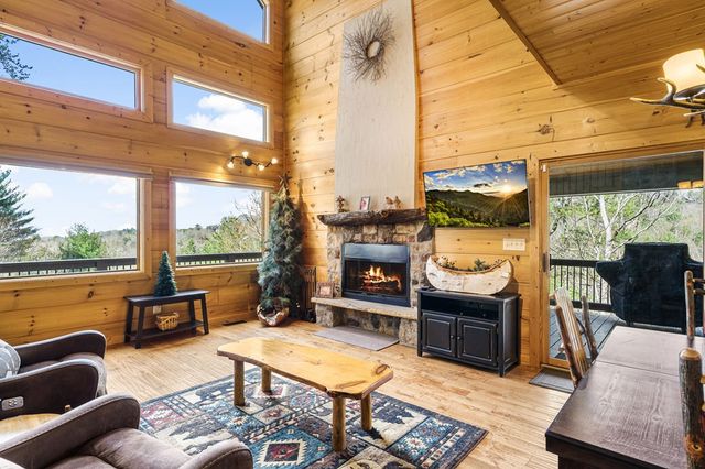 308 Cabbage Patch Road, Morganton, GA 30560