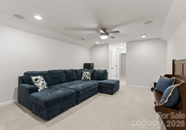 193 Hanks Bluff Drive, Mooresville, NC 28117