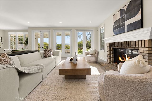 5 Chester, Irvine, CA 92603