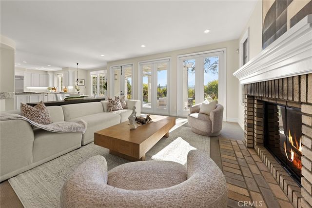 5 Chester, Irvine, CA 92603