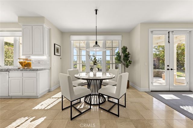 5 Chester, Irvine, CA 92603