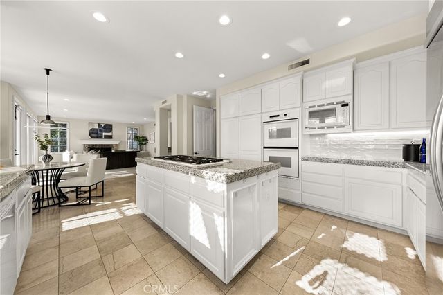 5 Chester, Irvine, CA 92603
