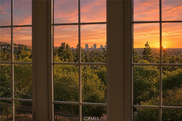5 Chester, Irvine, CA 92603