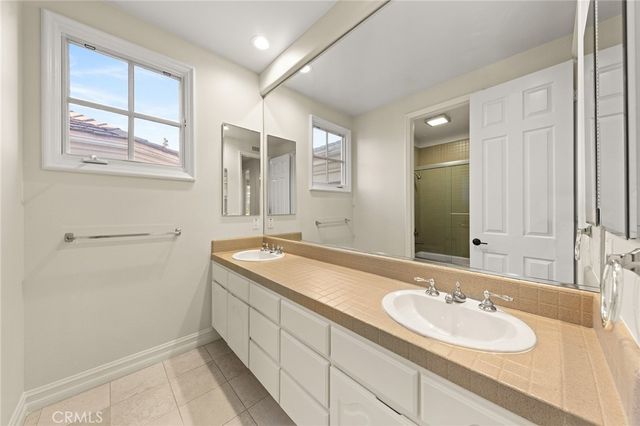 5 Chester, Irvine, CA 92603