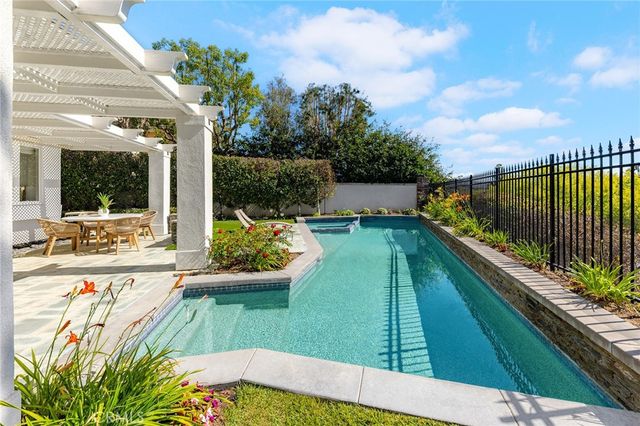 5 Chester, Irvine, CA 92603