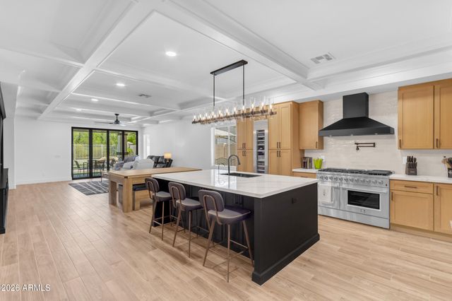 3746 E VALLEJO Drive, Gilbert, AZ 85298