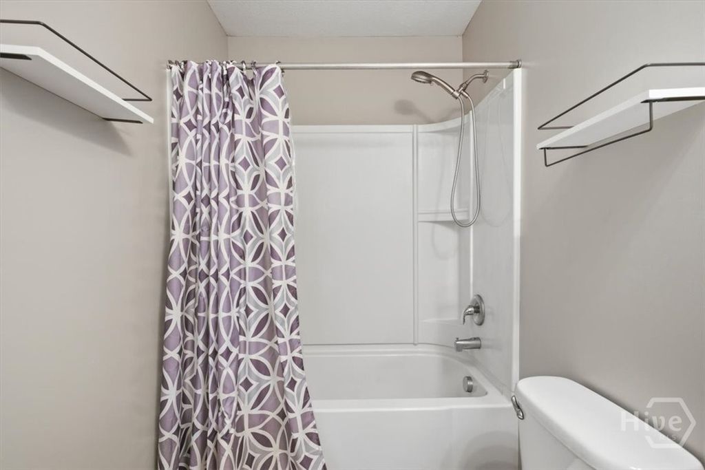 Image 24 of property listing at 406 Plantation Place, Rincon, GA 31326