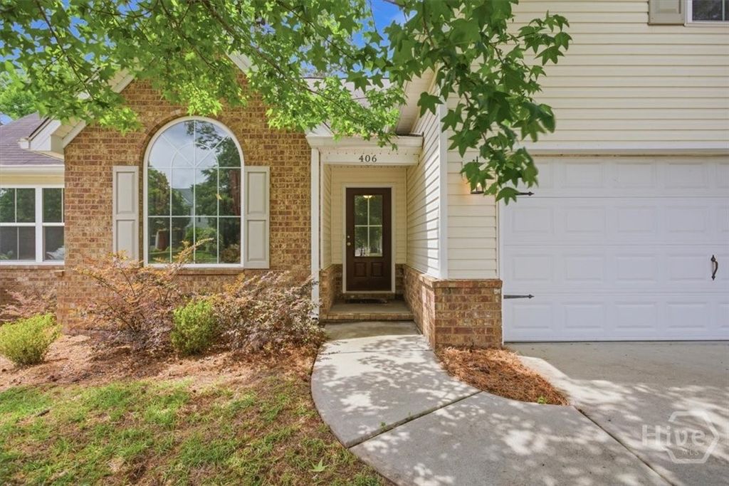 Image 3 of property listing at 406 Plantation Place, Rincon, GA 31326