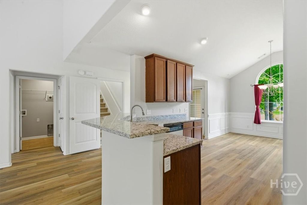 Image 9 of property listing at 406 Plantation Place, Rincon, GA 31326