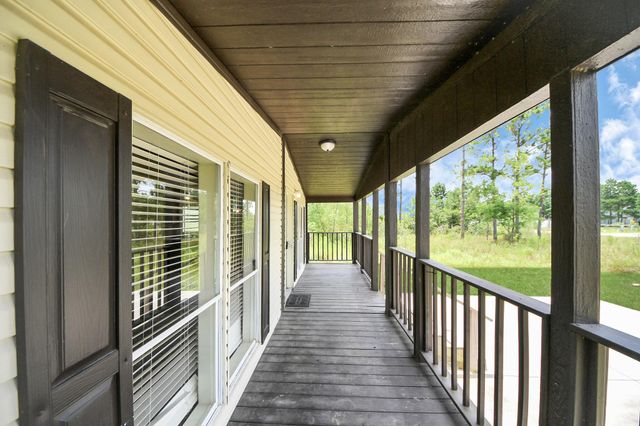 524 Road 5253, Cleveland, TX 77327