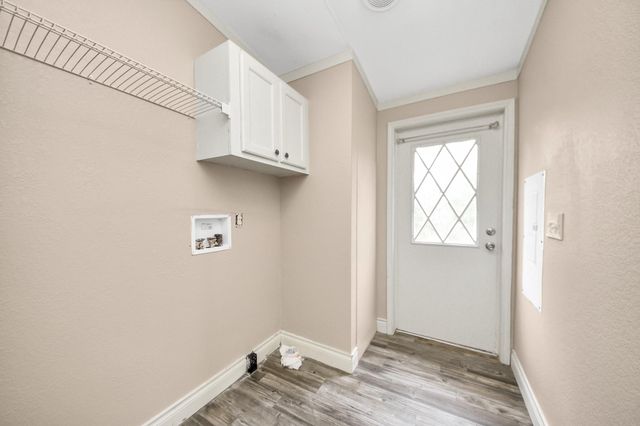 524 Road 5253, Cleveland, TX 77327
