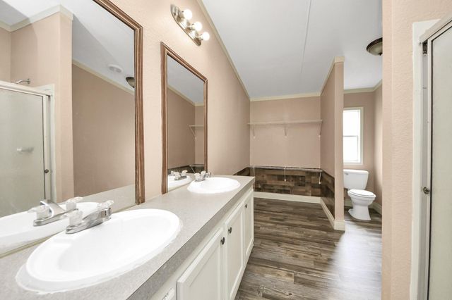 524 Road 5253, Cleveland, TX 77327