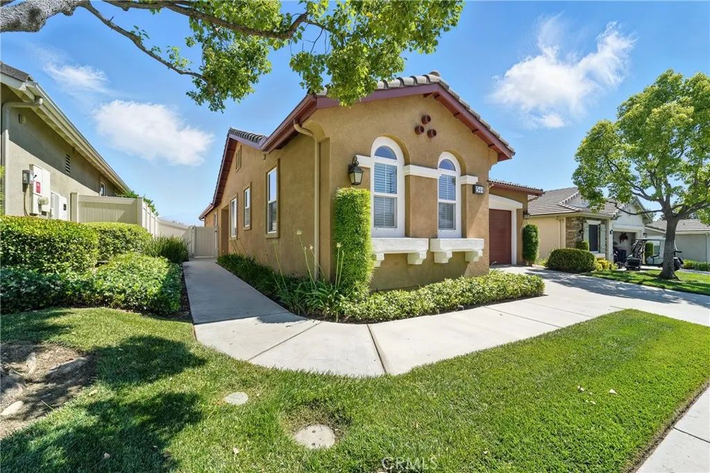1544 Big Bend, Beaumont, CA 92223