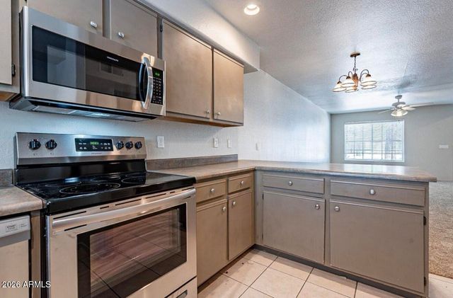 860 N MCQUEEN Road 1150, Chandler, AZ 85225