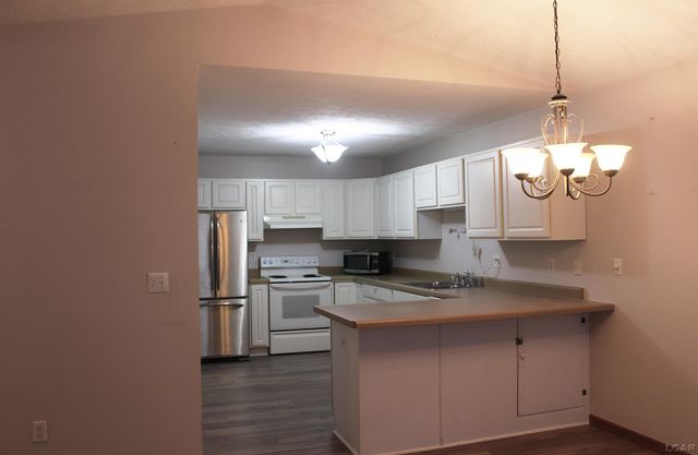 1003 Carriage Drive, Tecumseh, MI 49286