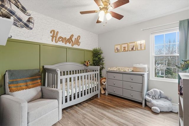 406 Arbor Dr, Adams Twp, PA 16046