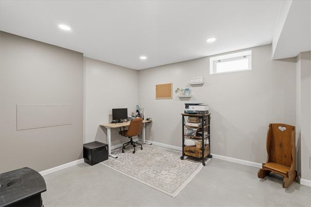 406 Arbor Dr, Adams Twp, PA 16046