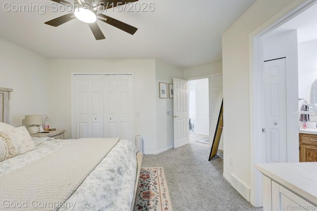 2370 Lansbury Drive, Waterford Charter Township, MI 48329