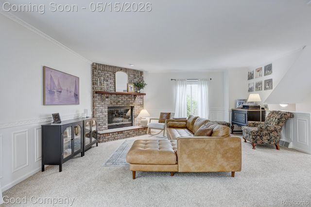 2370 Lansbury Drive, Waterford Charter Township, MI 48329