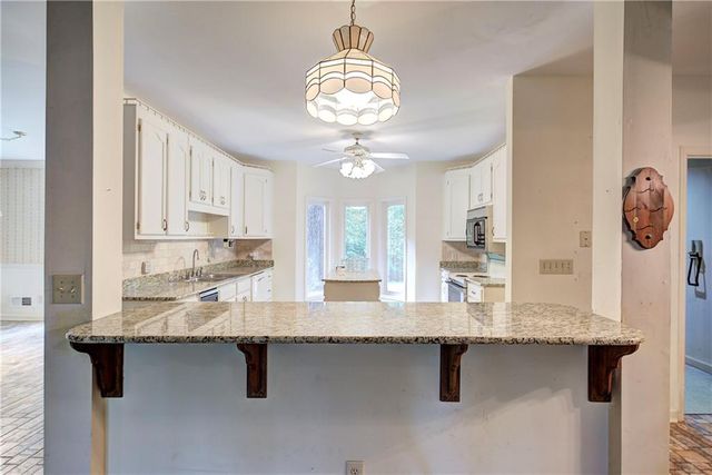 2316 Cross Creek Drive SW, Powder Springs, GA 30127
