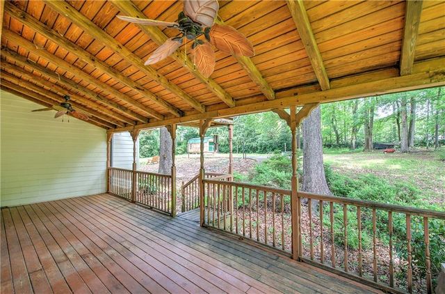 2316 Cross Creek Drive SW, Powder Springs, GA 30127