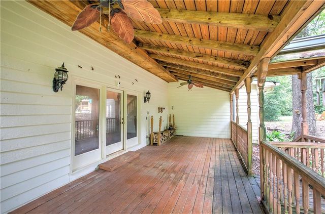 2316 Cross Creek Drive SW, Powder Springs, GA 30127