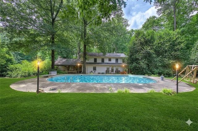 2316 Cross Creek Drive SW, Powder Springs, GA 30127