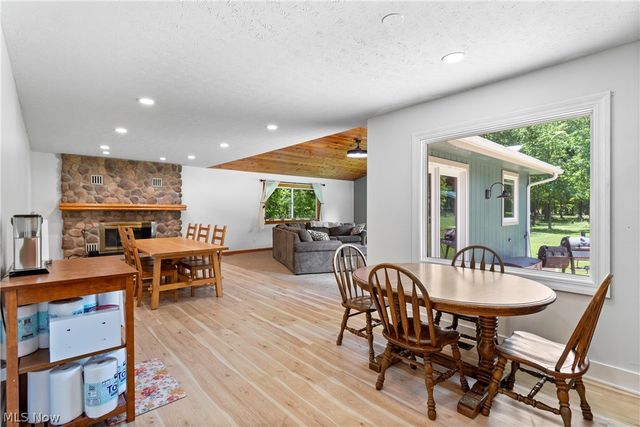 2206 Granger Road, Medina, OH 44256