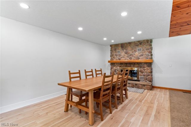 2206 Granger Road, Medina, OH 44256