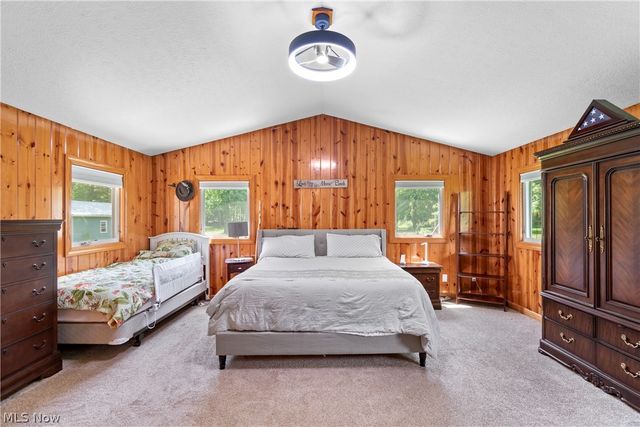 2206 Granger Road, Medina, OH 44256