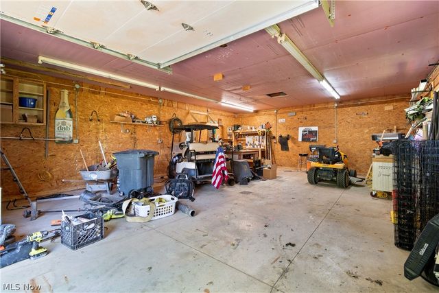2206 Granger Road, Medina, OH 44256
