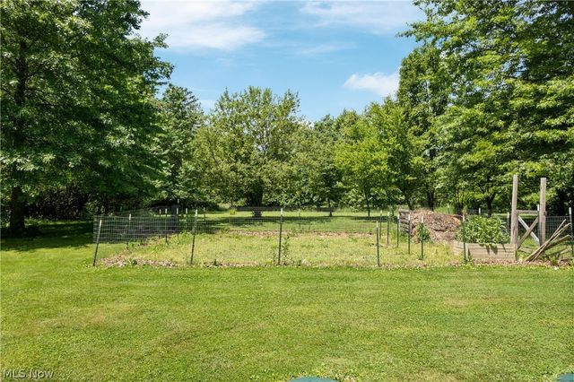 2206 Granger Road, Medina, OH 44256